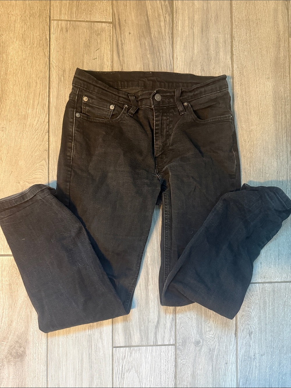 Levi's Men's Black Jeans - Classic Five-Pocket Style